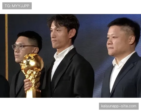 王燊超家的狗都比你自律